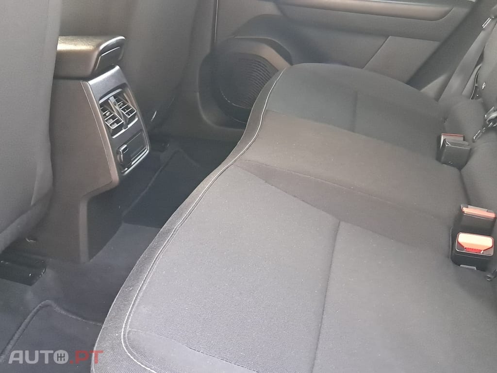 Renault Captur 1.0 TCe Equilibre Bi-Fuel