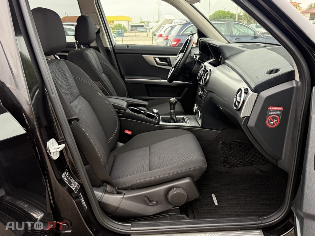 Mercedes-Benz GLK 200 CDI (BlueEFFICIENCY)