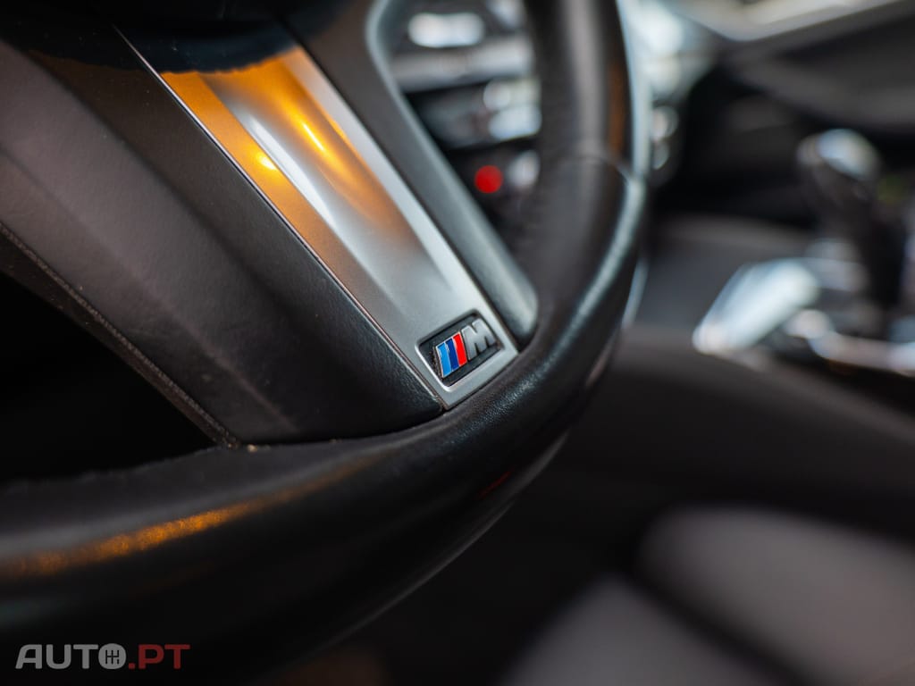 BMW 520 d Pack Desportivo M Auto