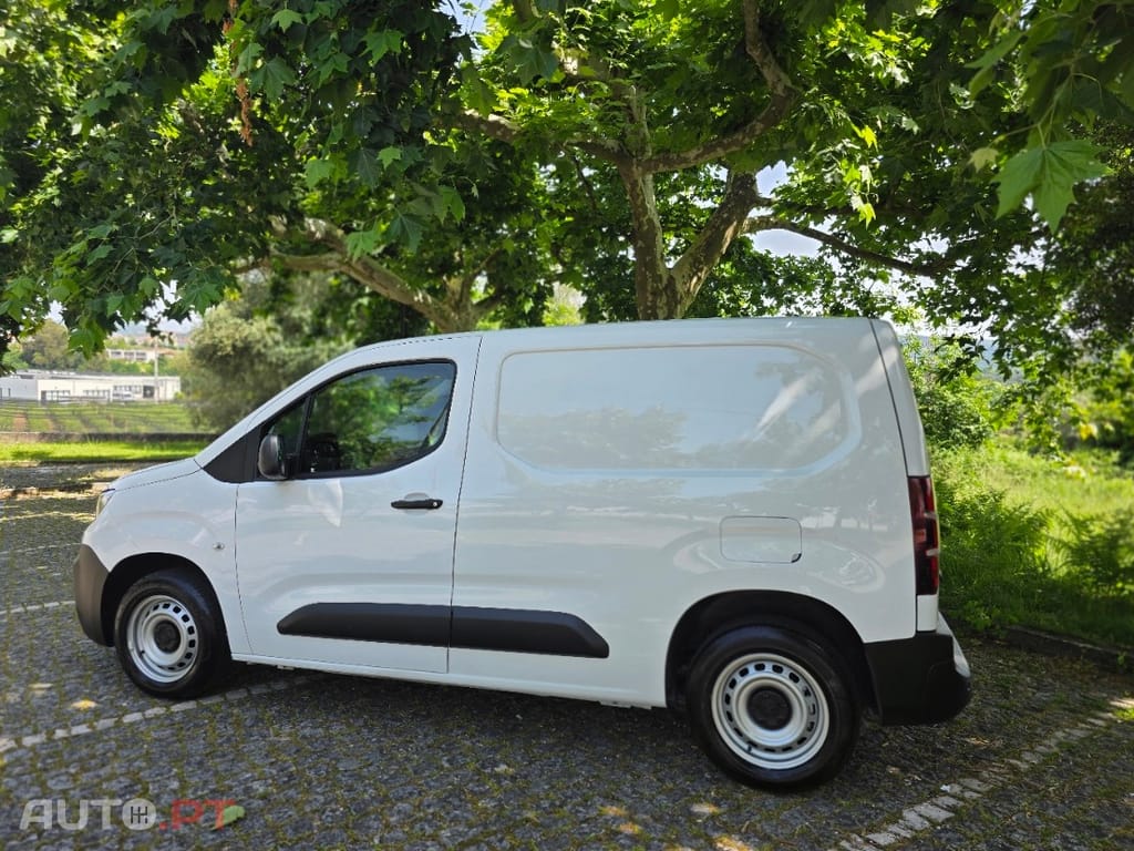 Peugeot Partner 1.6 BlueHDi L1 Pro