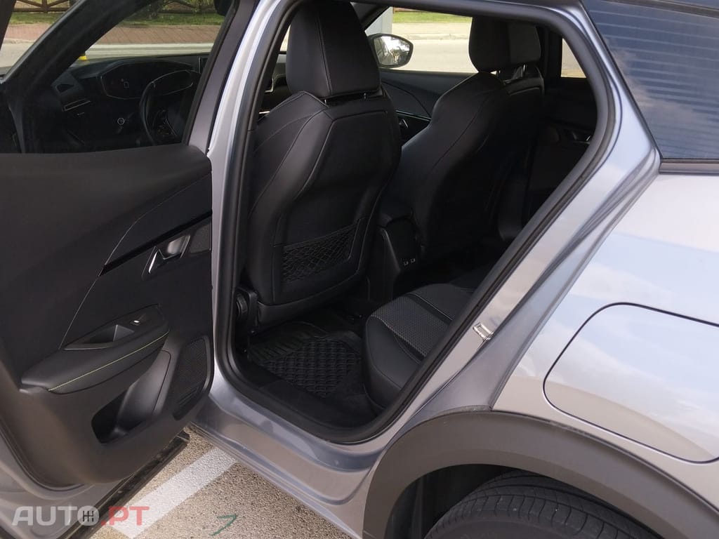 Peugeot 2008 1.2 PureTech GT Line