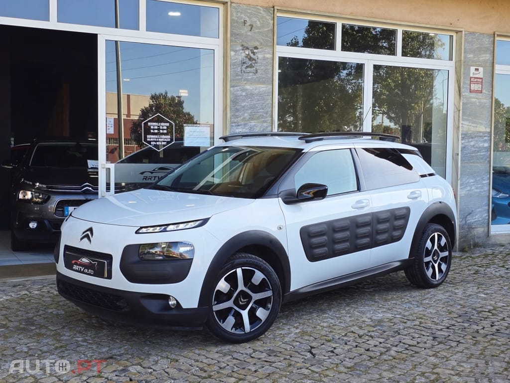 Citroen C4 Cactus 1.2 PureTech Shine