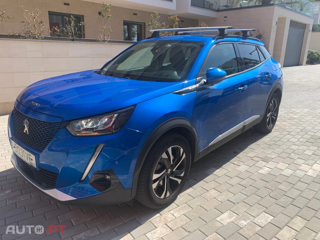 Peugeot E-2008 Allure Pack