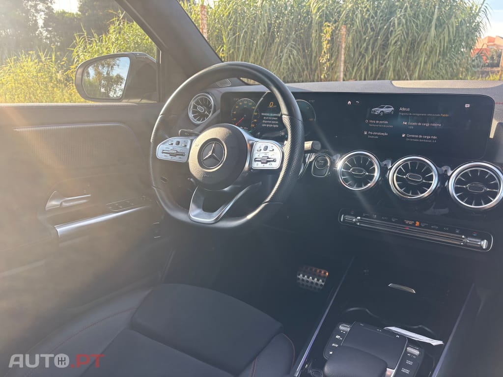 Mercedes-Benz EQA 250 AMG Line