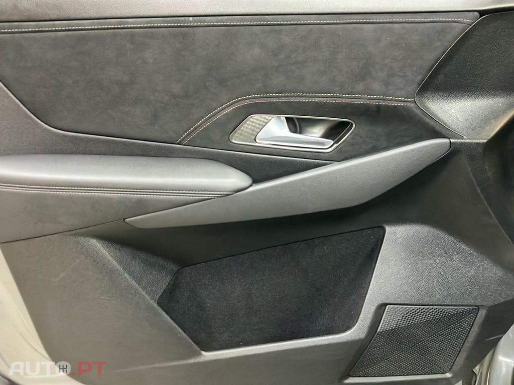 DS DS7 Crossback E-Tense Performance Line+ EAT8