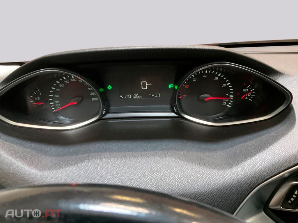 Peugeot 308 1.2 PureTech Style