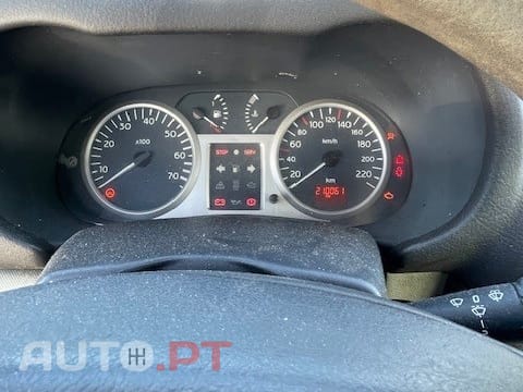 Renault Clio 1.2 16V Confort