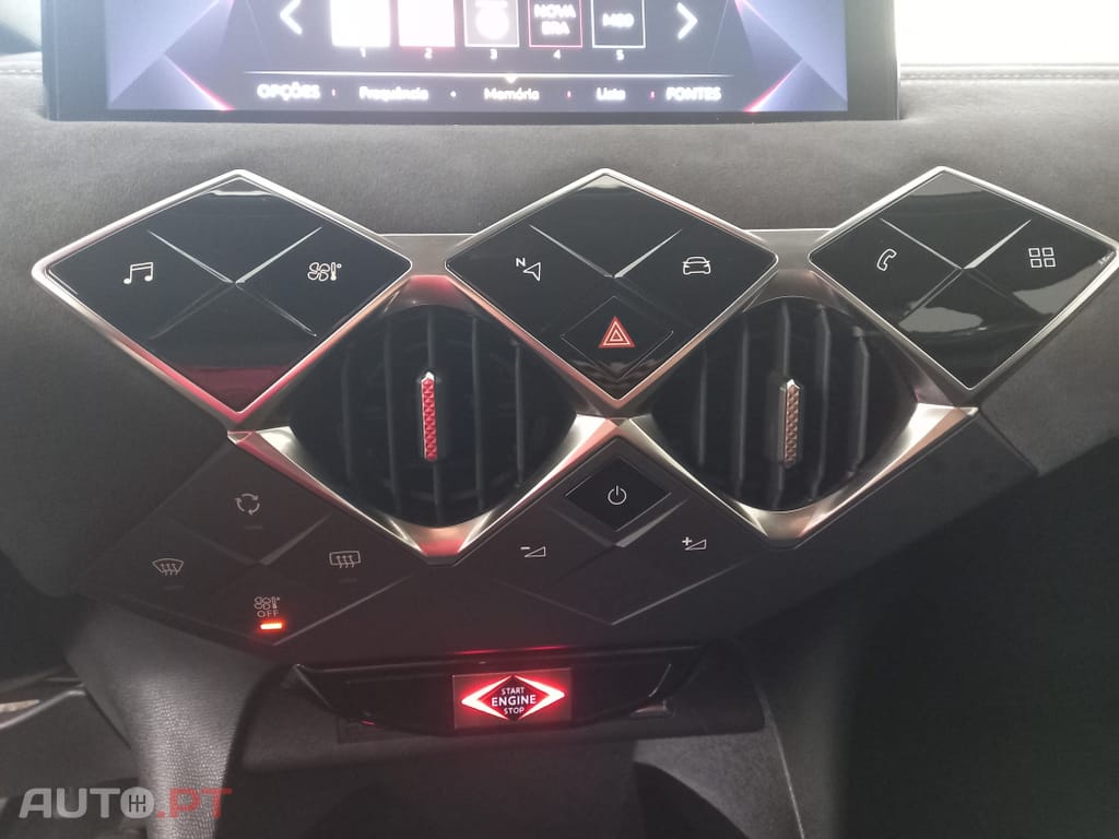 DS DS3 Crossback PureTech 100 PERFORMANCE LINE