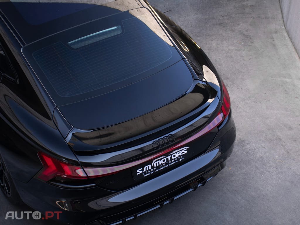 Audi E-Tron GT quattro