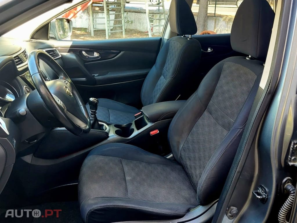 Nissan Qashqai 1.5 dCi 360