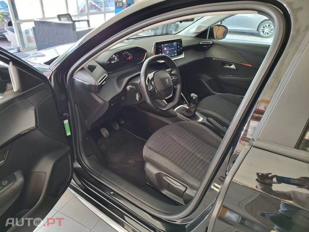 Peugeot 208 1.2 PureTech Active Pack