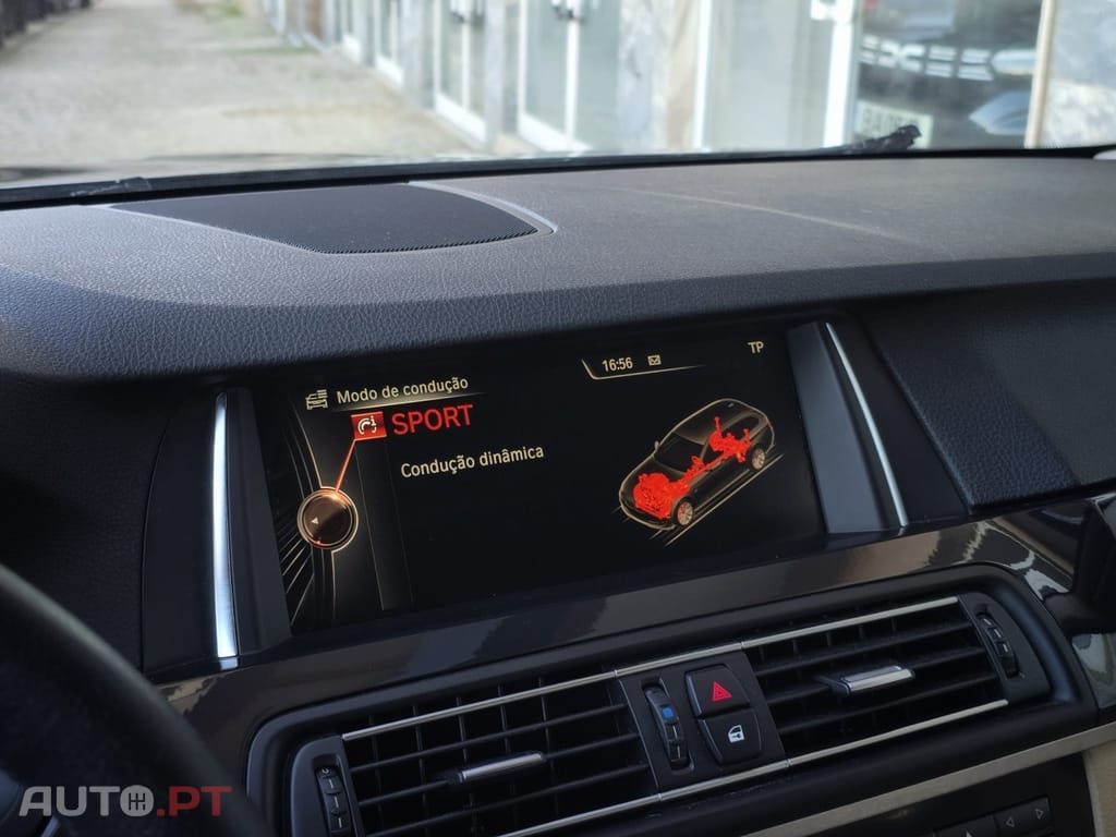 BMW 520 d Line Luxury Auto