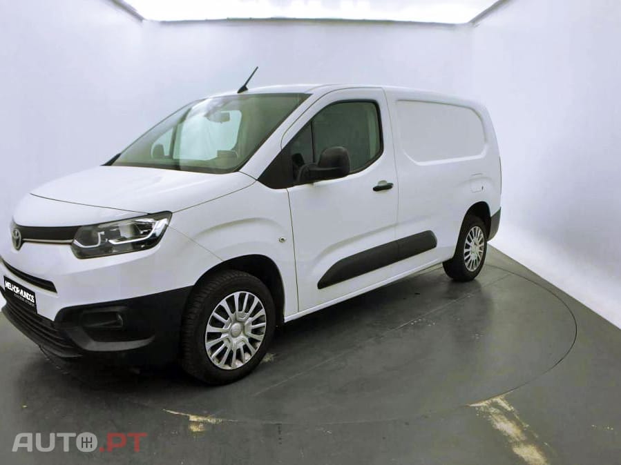 Toyota Proace City 1.5 D-4D Business