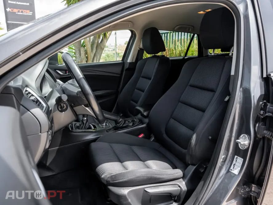 Mazda 6 2.2 SKY-D Excellence Navi