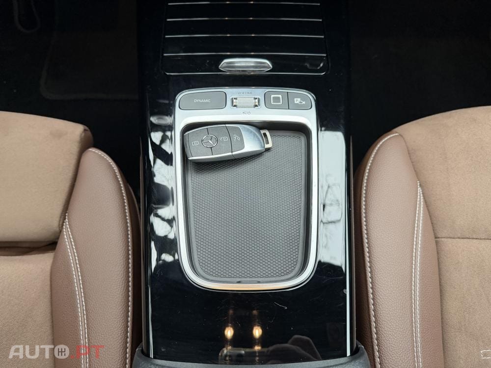 Mercedes-Benz CLA 250 e 8G-DCT AMG Line Advanced Plus