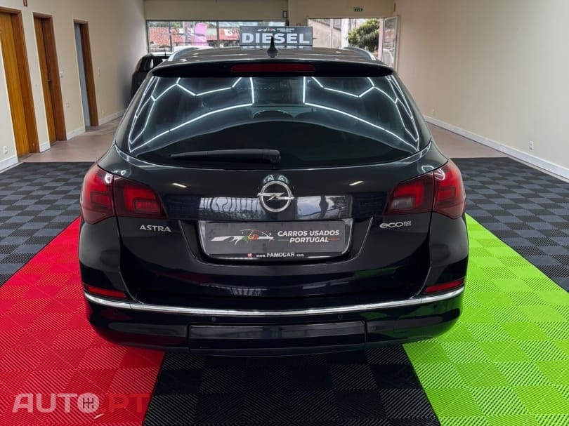 Opel Astra Sports Tourer 1.7 CDTI DPF ecoFLEX S&S Design Edition