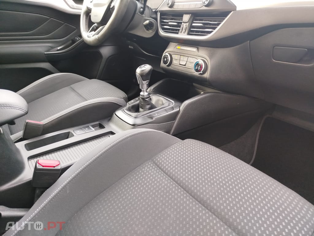 Ford Focus 1.5 TDCi EcoBlue Titanium