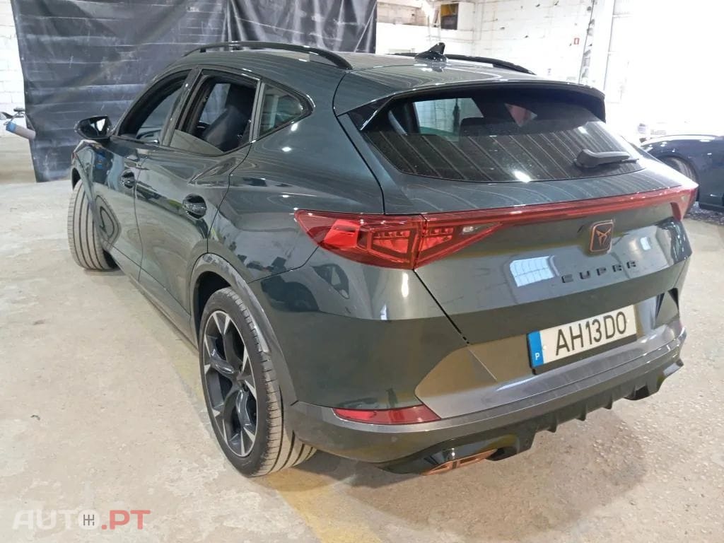 Cupra Formentor 1.4 e-Hybrid DSG VZ