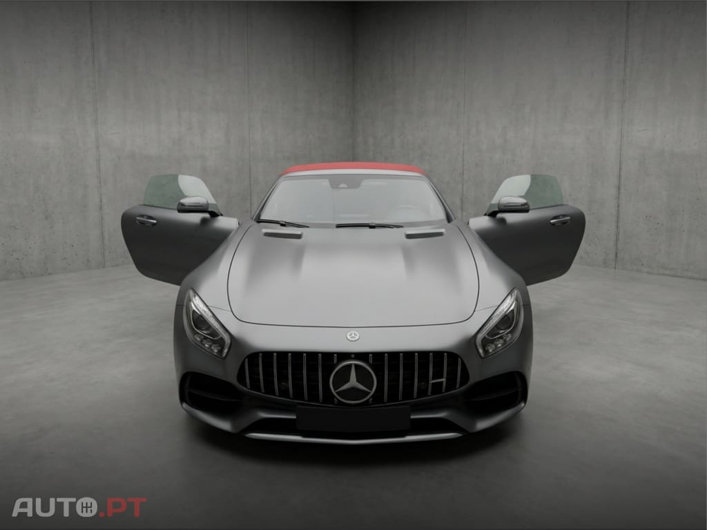 Mercedes-Benz AMG GT Roadster