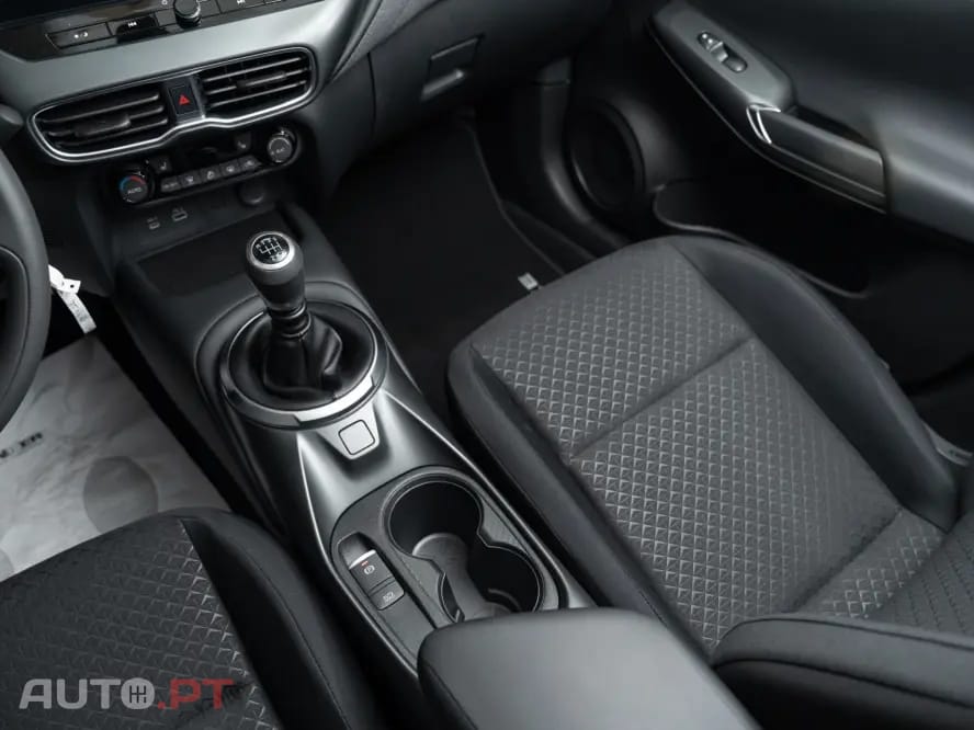 Nissan Juke 1.0 DIG-T N-Connecta