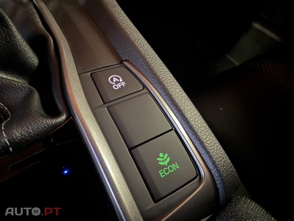 Honda Civic 1.0 i-VTEC Executive CVT