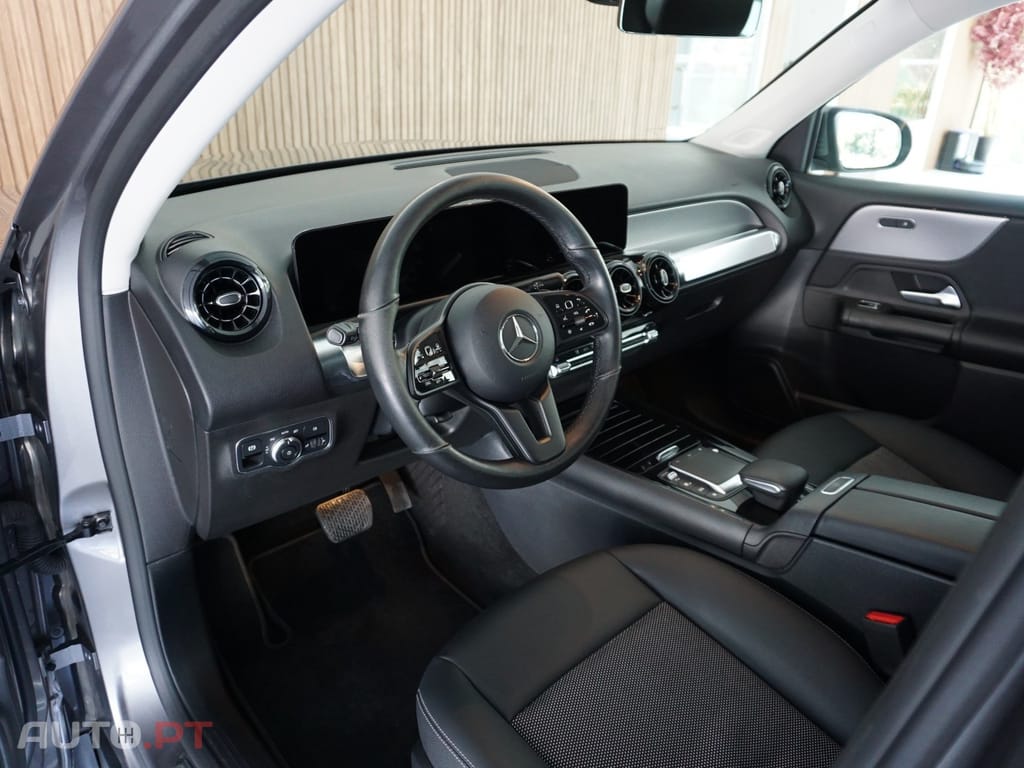 Mercedes-Benz GLB 180 d