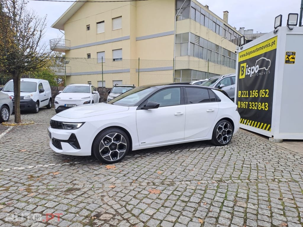 Opel Astra 1.2 Turbo Auto Ultimate