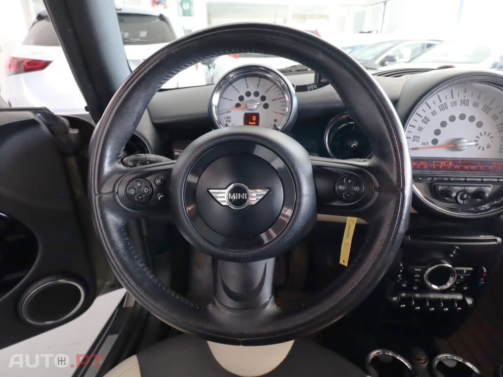 MINI Cooper Cooper D