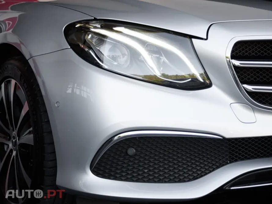 Mercedes-Benz E 300 de Avantgarde