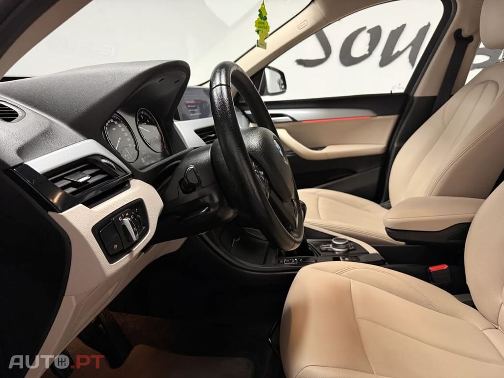 BMW X1 16 d sDrive Advantage