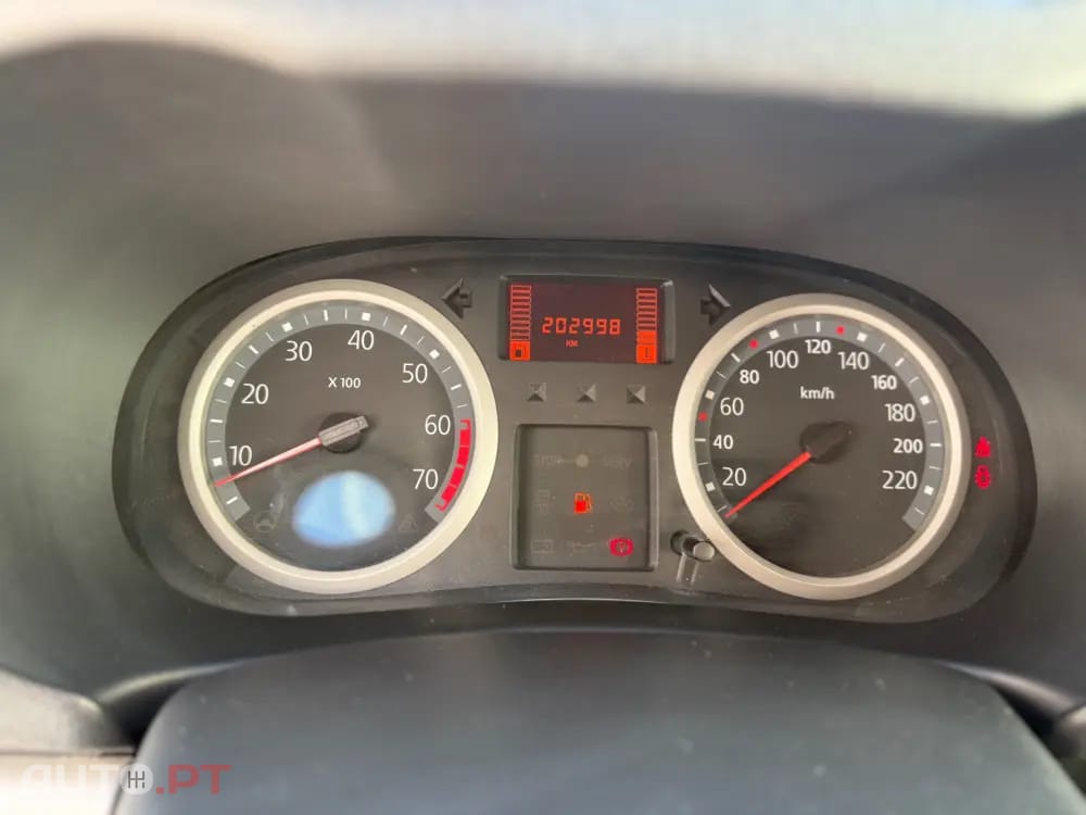 Renault Clio 1.2 16V SE Storia