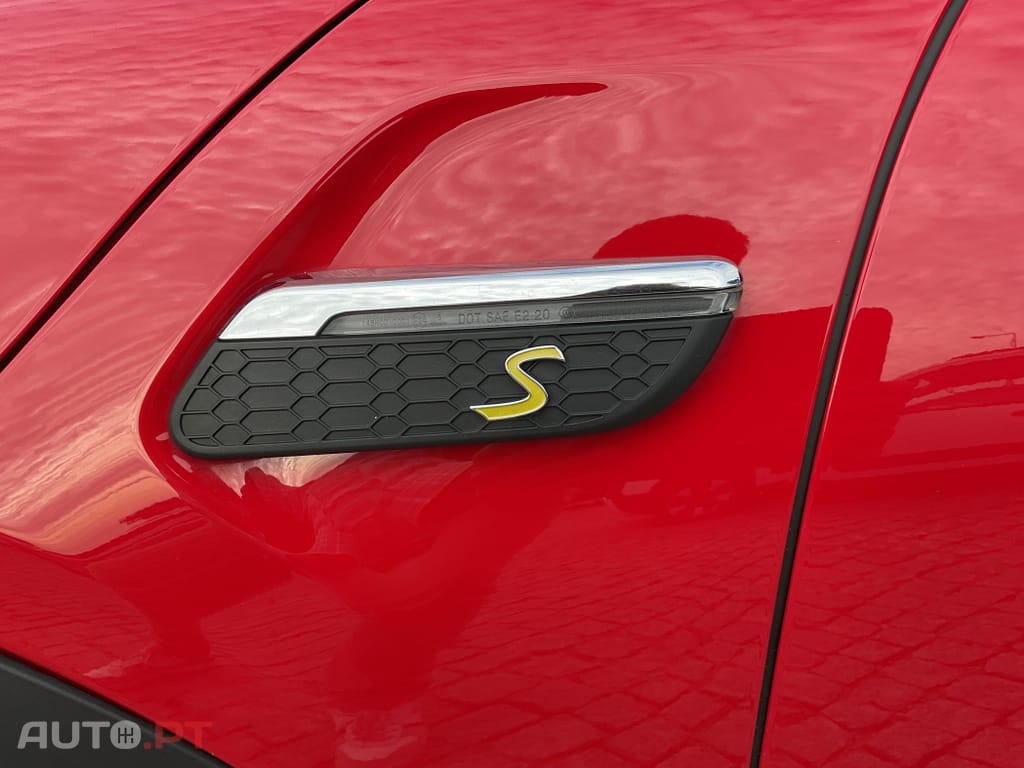 MINI Cooper Cooper SE