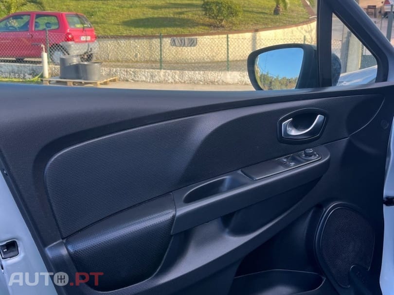 Renault Clio (Energy) TCe 90 Start & Stop LIMITED