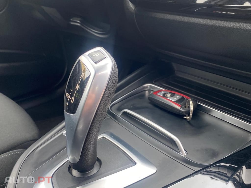 BMW 320 d Touring Auto Line Sport