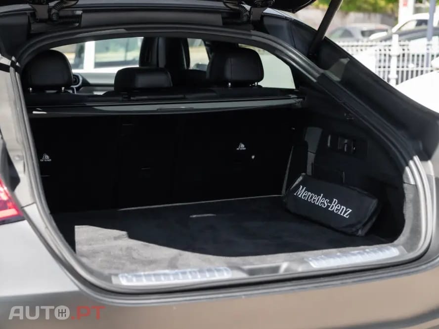 Mercedes-Benz GLC 300 de Coupe 4Matic 9G-TRONIC AMG Line Advanced