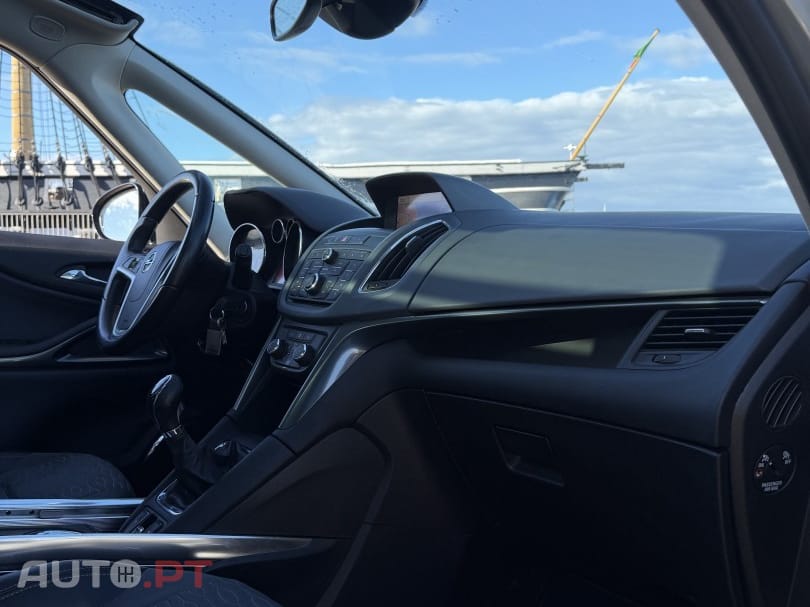 Opel Zafira 2.0 CDTi Cosmo