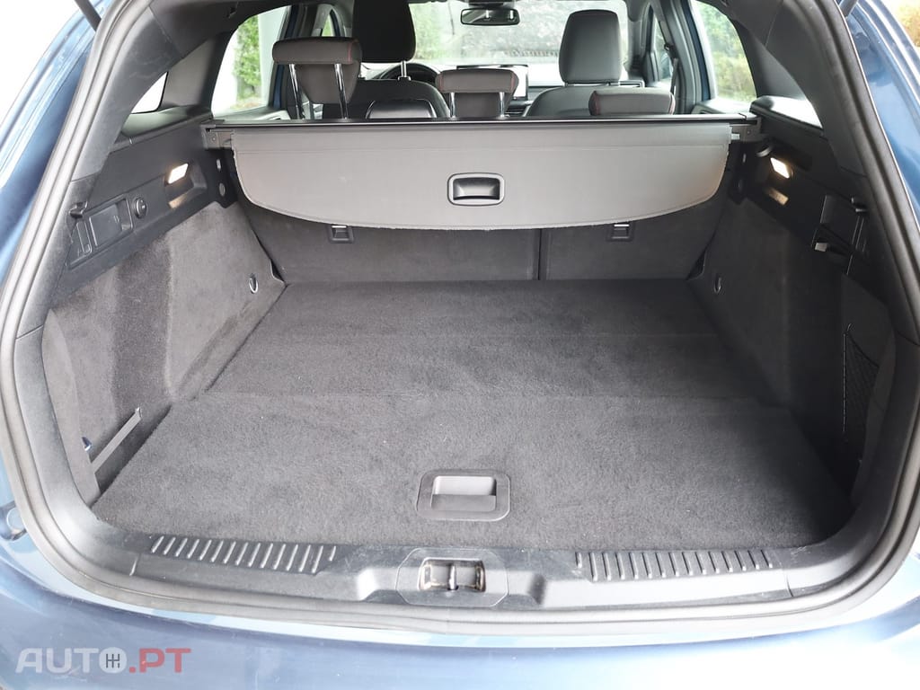 Ford Focus SW 1.0 EcoBoost MHEV ST-Line