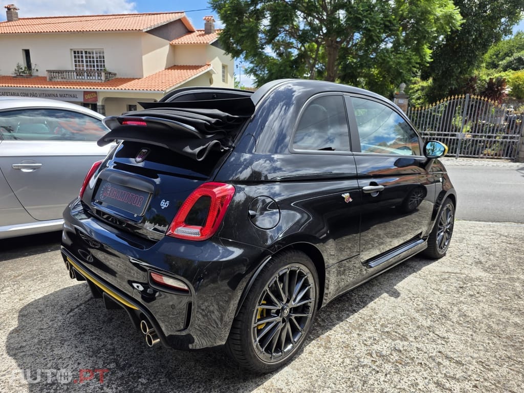 Abarth 695 1.4 T-Jet MTA