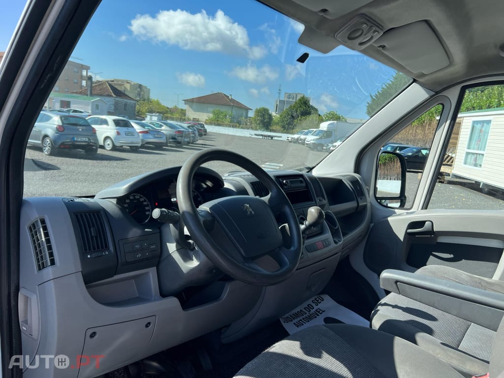 Peugeot Boxer 2.2 HDi 330 L2H2