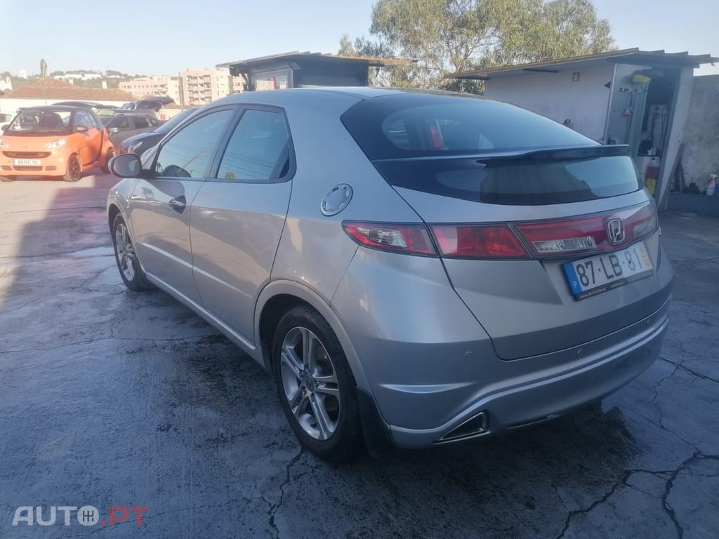 Honda Civic 1.4 i-VTEC Sport Edition