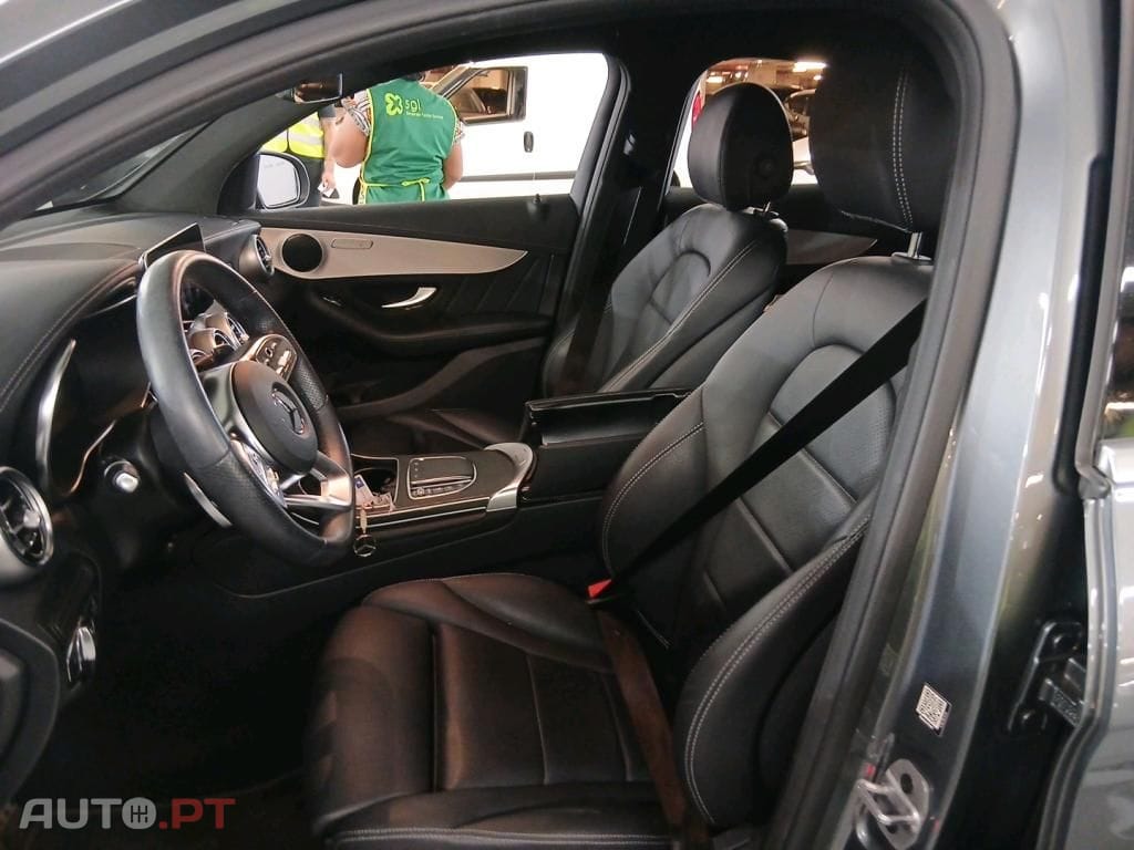 Mercedes-Benz GLC 220 d 4Matic