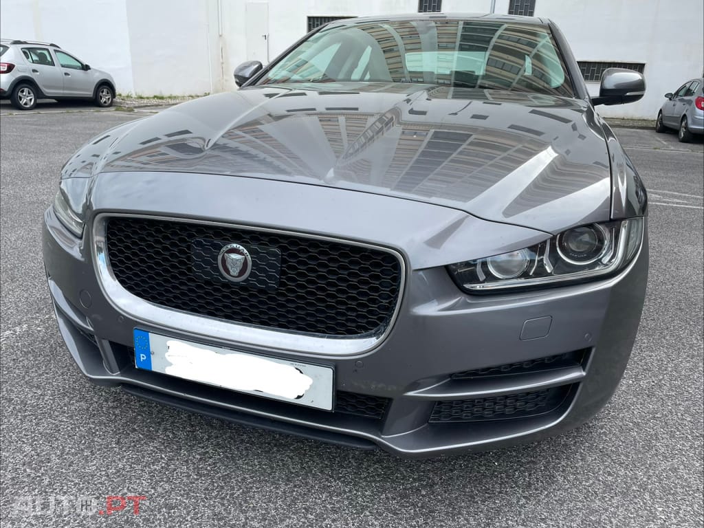 Jaguar XE Portfólio