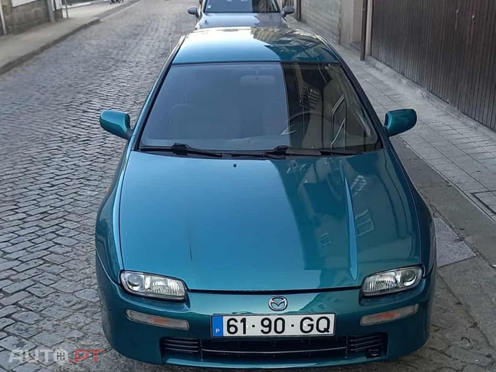 Mazda 323 F 1.5 90cv Direçao assistida