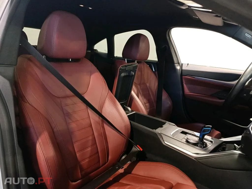 BMW i4 eDrive40 Desportiva M