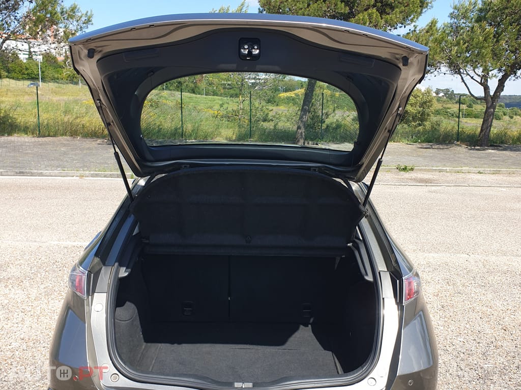 Honda Civic 1.4 i-VTEC Elegance