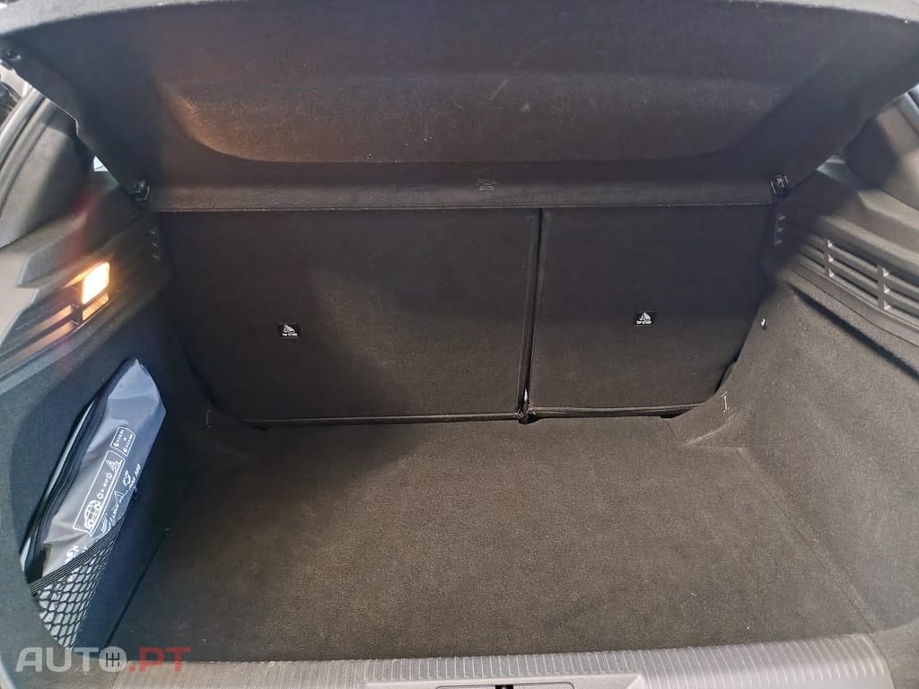 Peugeot 308 1.5 BlueHDi Active EAT8