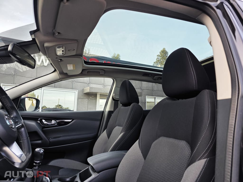 Nissan Qashqai 1.5 dCi N-Connecta