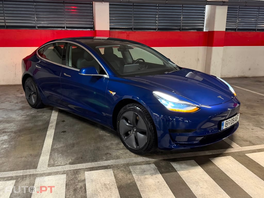 Tesla Model 3 Standard Range Plus RWD