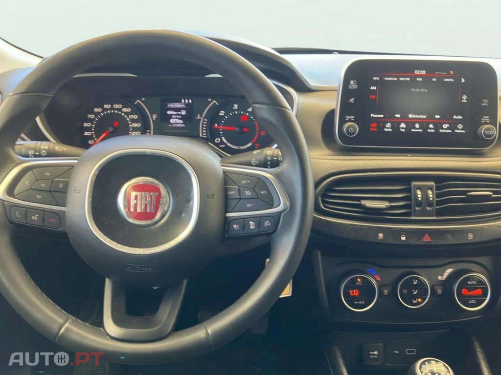 Fiat Tipo 1.3 M-Jet Lounge