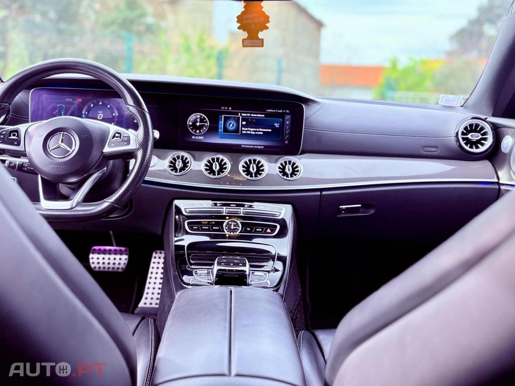 Mercedes-Benz E 220 d AMG Line